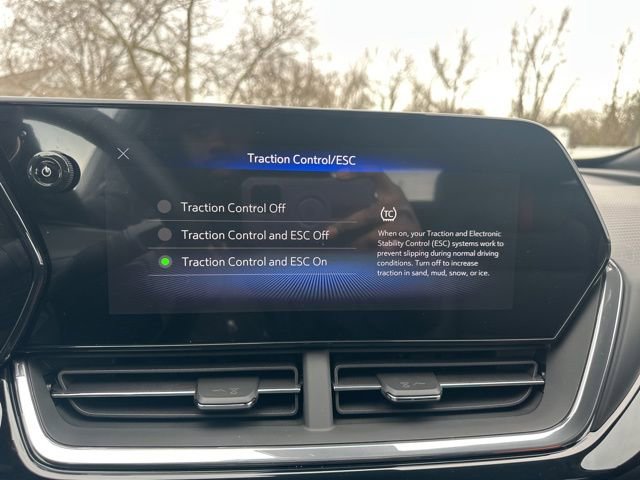 New 2026 Chevrolet Trax RS w/ Sunroof Package image 21