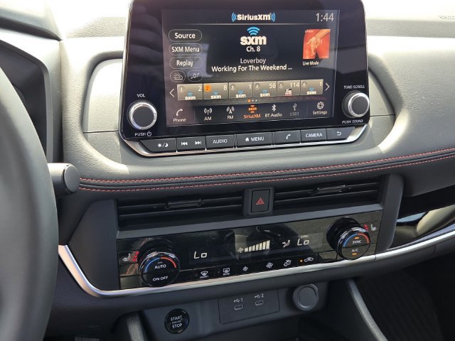 New 2026 Nissan Rogue SV AWD/4WD image 15