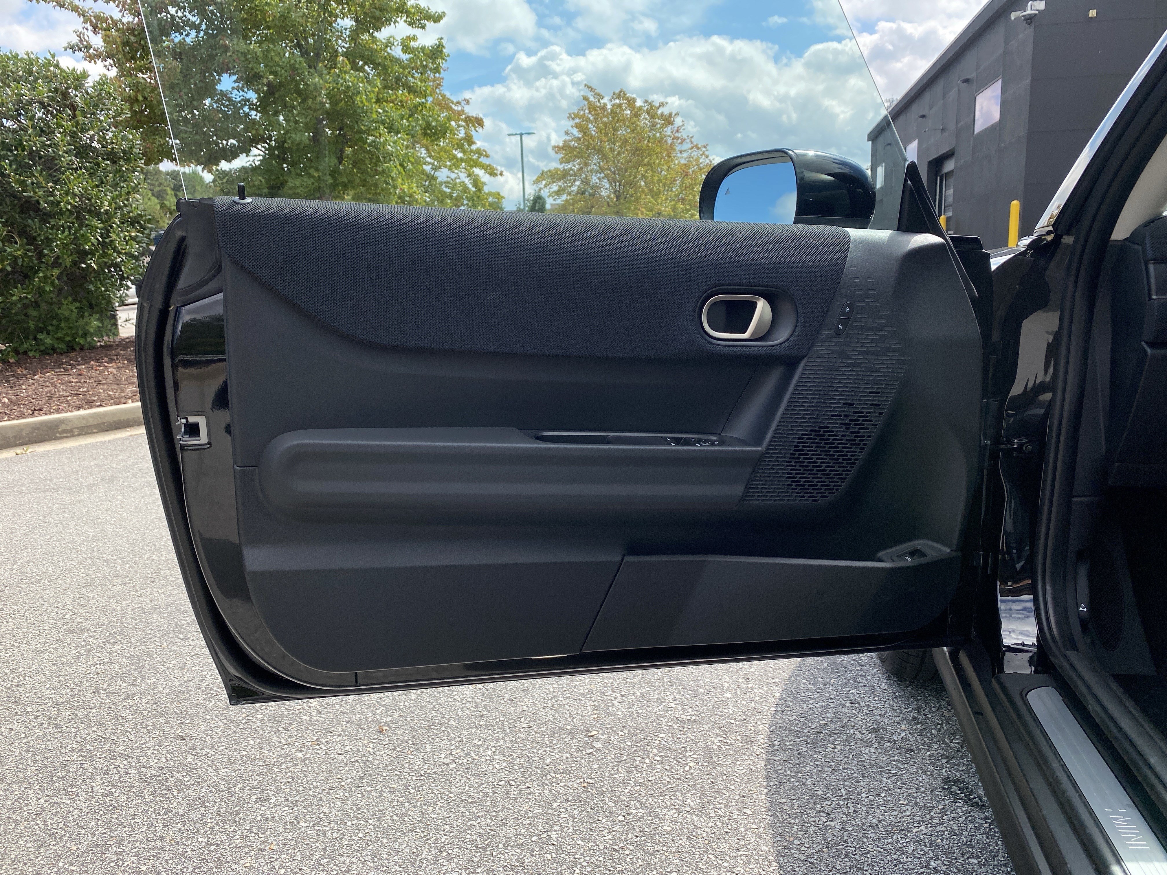 Certified 2026 MINI Cooper 2-Door Hardtop FWD image 21