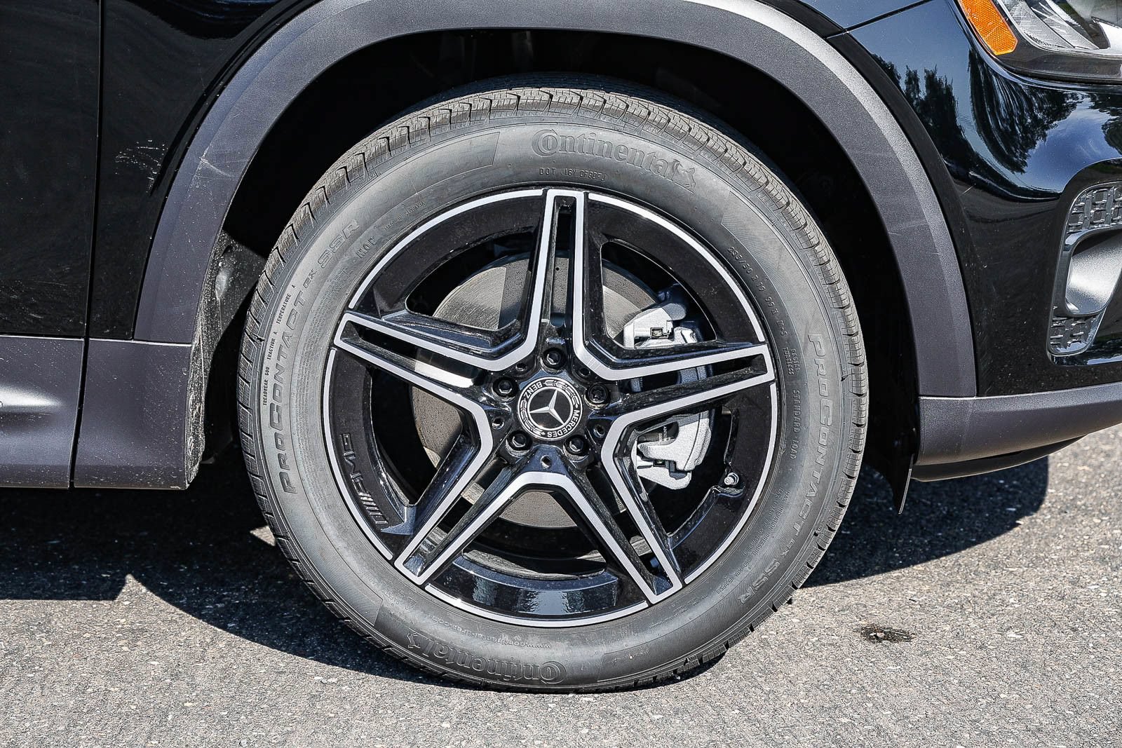 New 2026 Mercedes-Benz GLB 250 image 9
