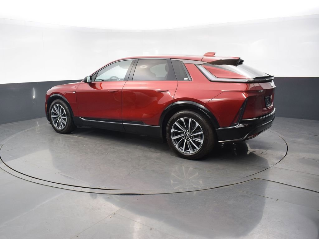 Certified 2024 Cadillac Lyriq Sport image 4