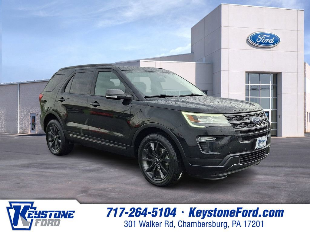 Certified 2018 Ford Explorer XLT w/ Equipment Group 202A AWD/4WD image 1
