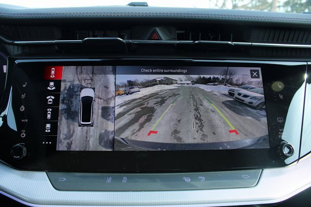 Used 2024 Jeep Wagoneer Launch Edition image 24