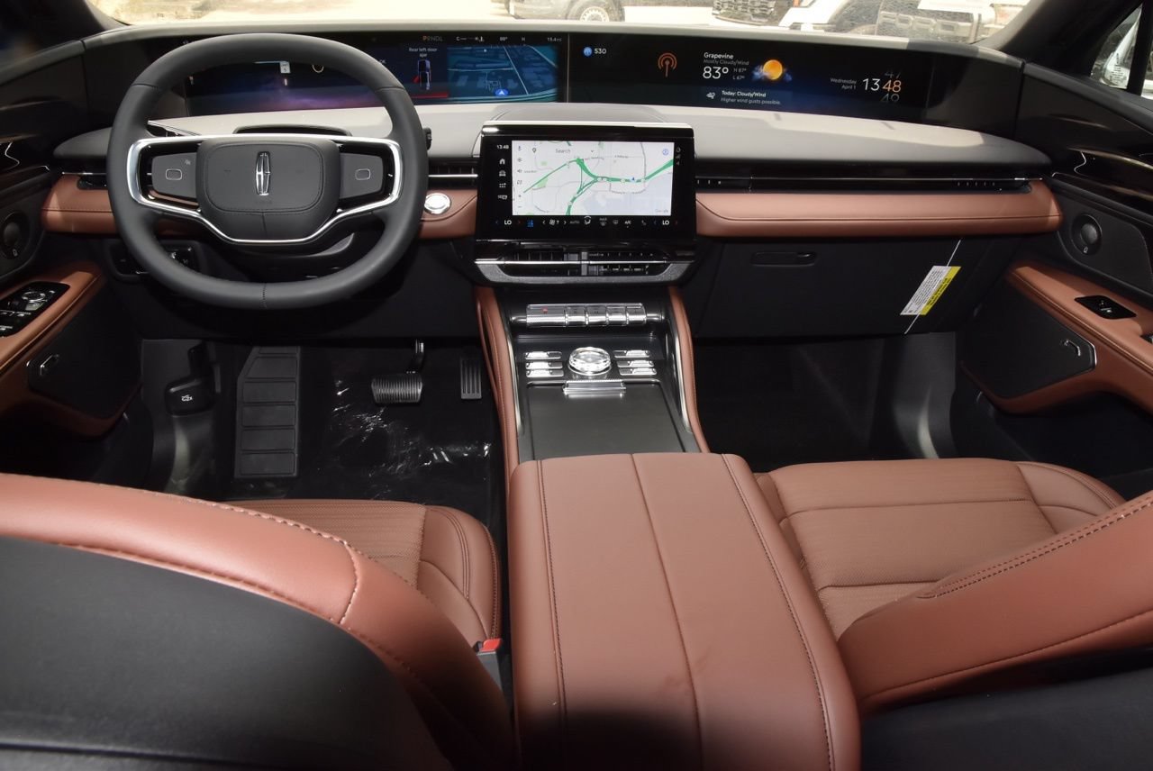 New 2026 Lincoln Nautilus Reserve w/ Jet Appearance Package AWD/4WD image 23