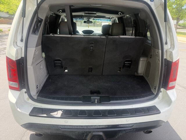 Used 2013 Honda Pilot Touring image 18