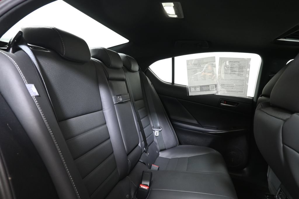 Used 2022 Lexus IS 350 F Sport AWD/4WD image 34