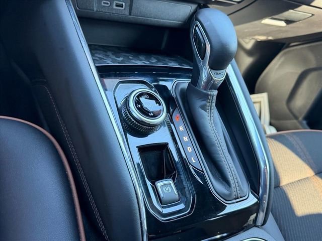 Used 2024 GMC Canyon AT4 image 27