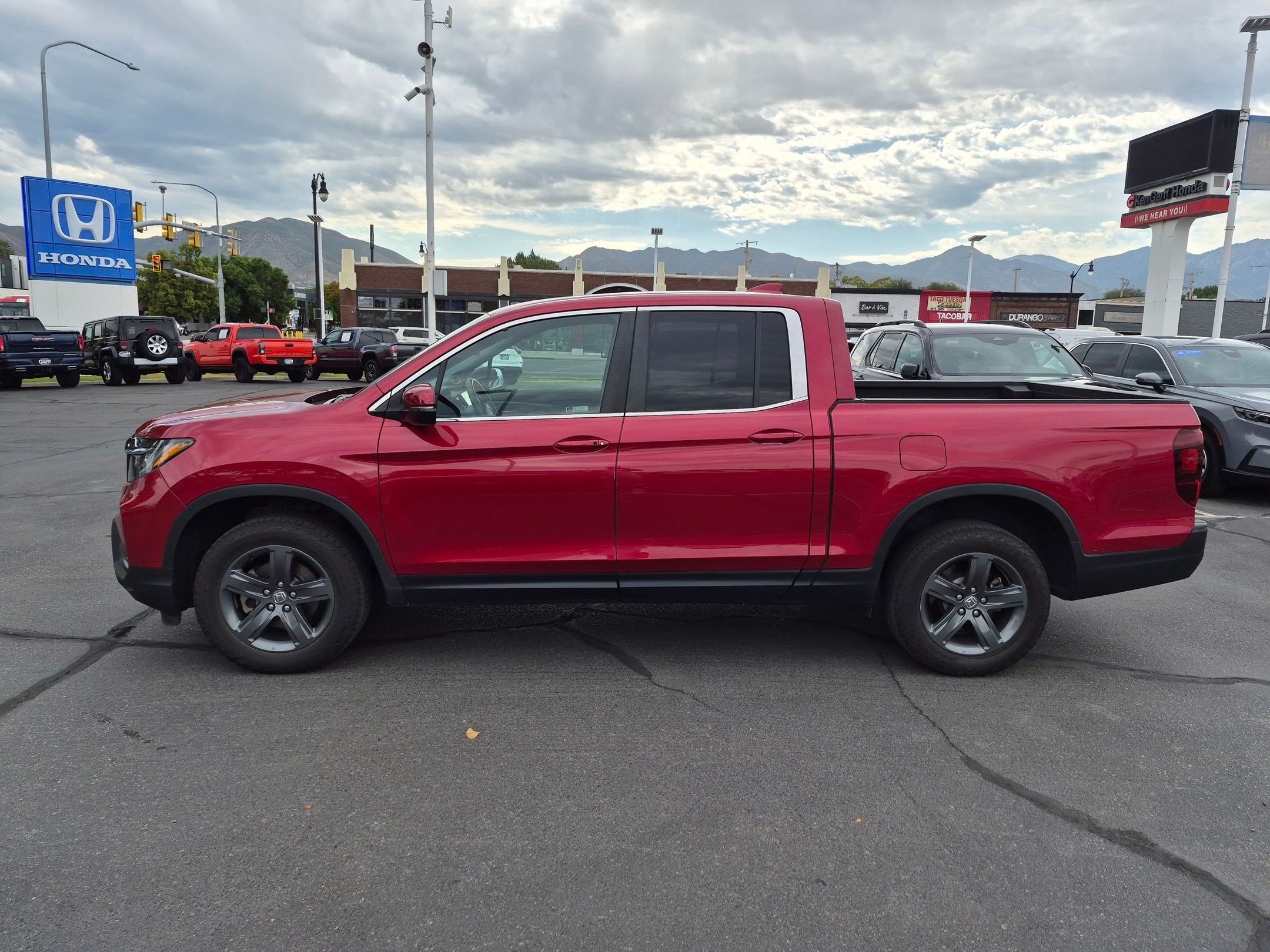 Certified 2023 Honda Ridgeline RTL image 9
