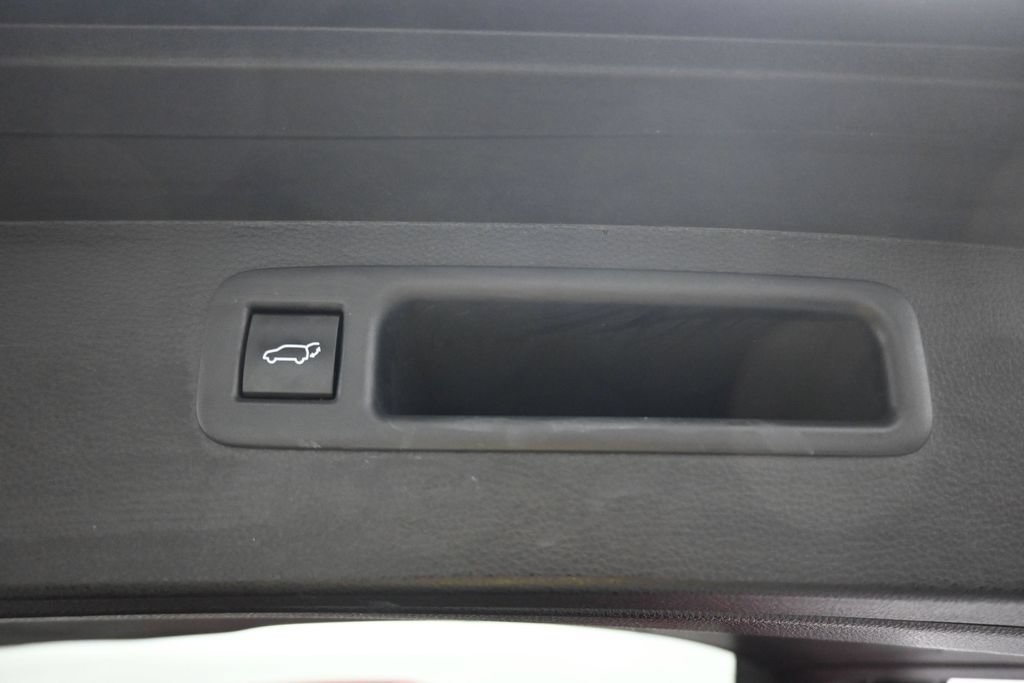 Used 2023 Toyota Highlander XSE FWD image 62