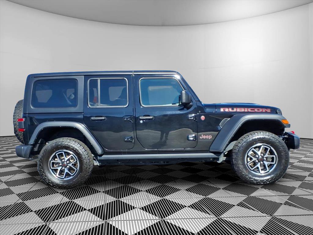 Used 2024 Jeep Wrangler Unlimited Rubicon image 5