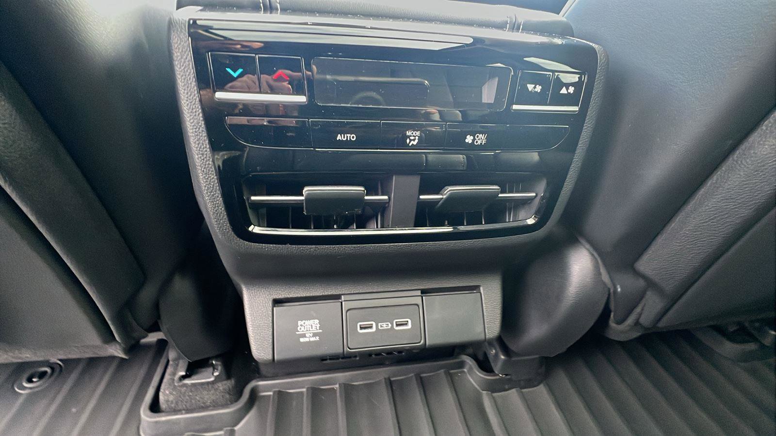 Used 2022 Acura MDX SH-AWD w/ Technology Package image 23