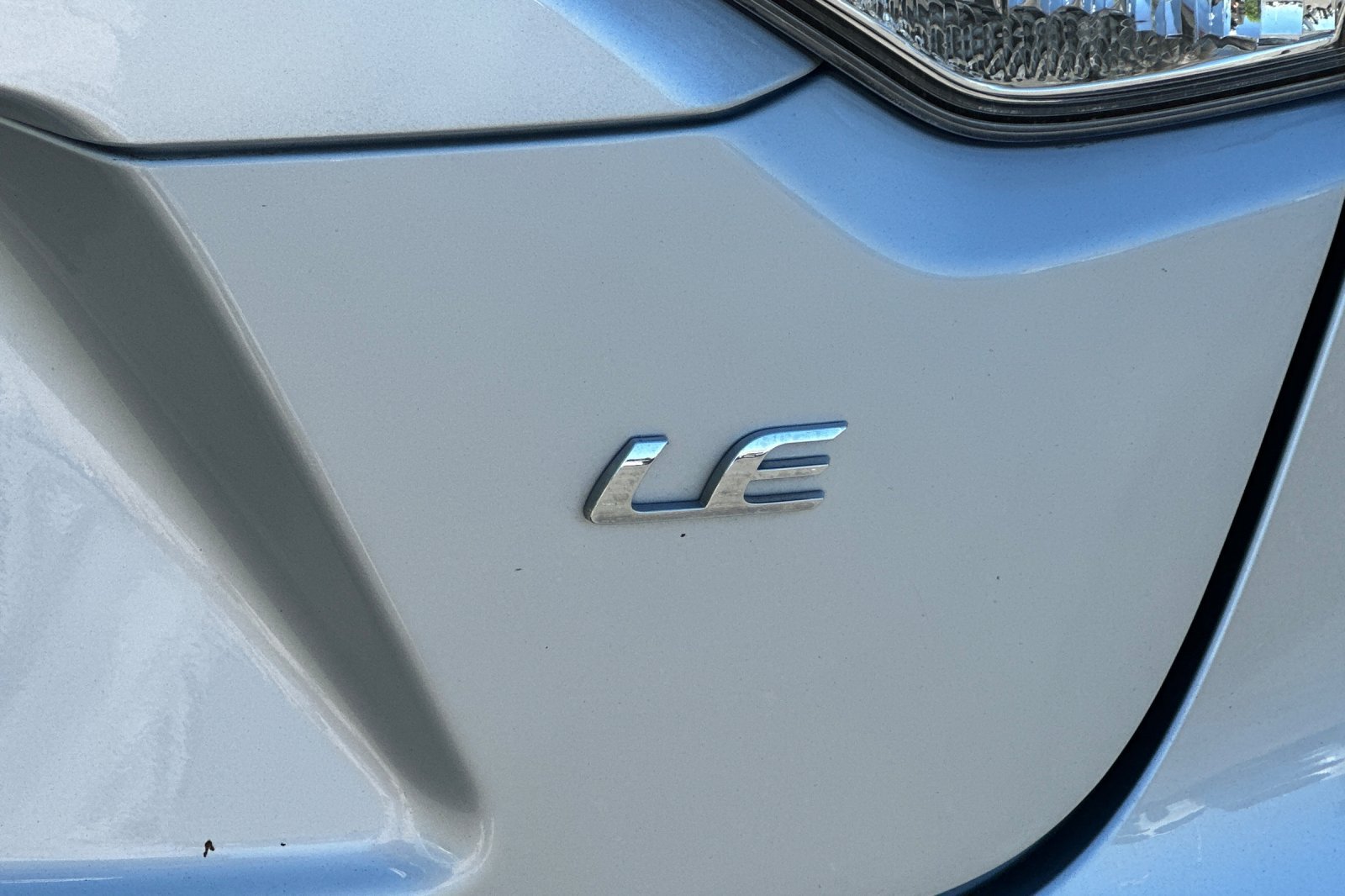 Used 2024 Toyota Corolla LE FWD image 25