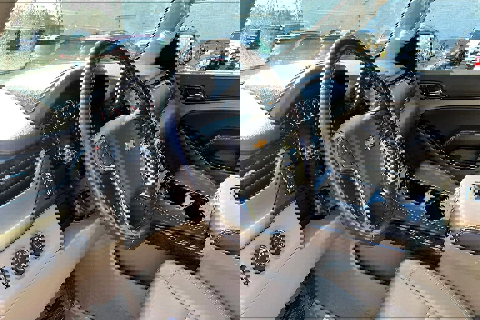 Used 2020 Chevrolet Tahoe LT image 14