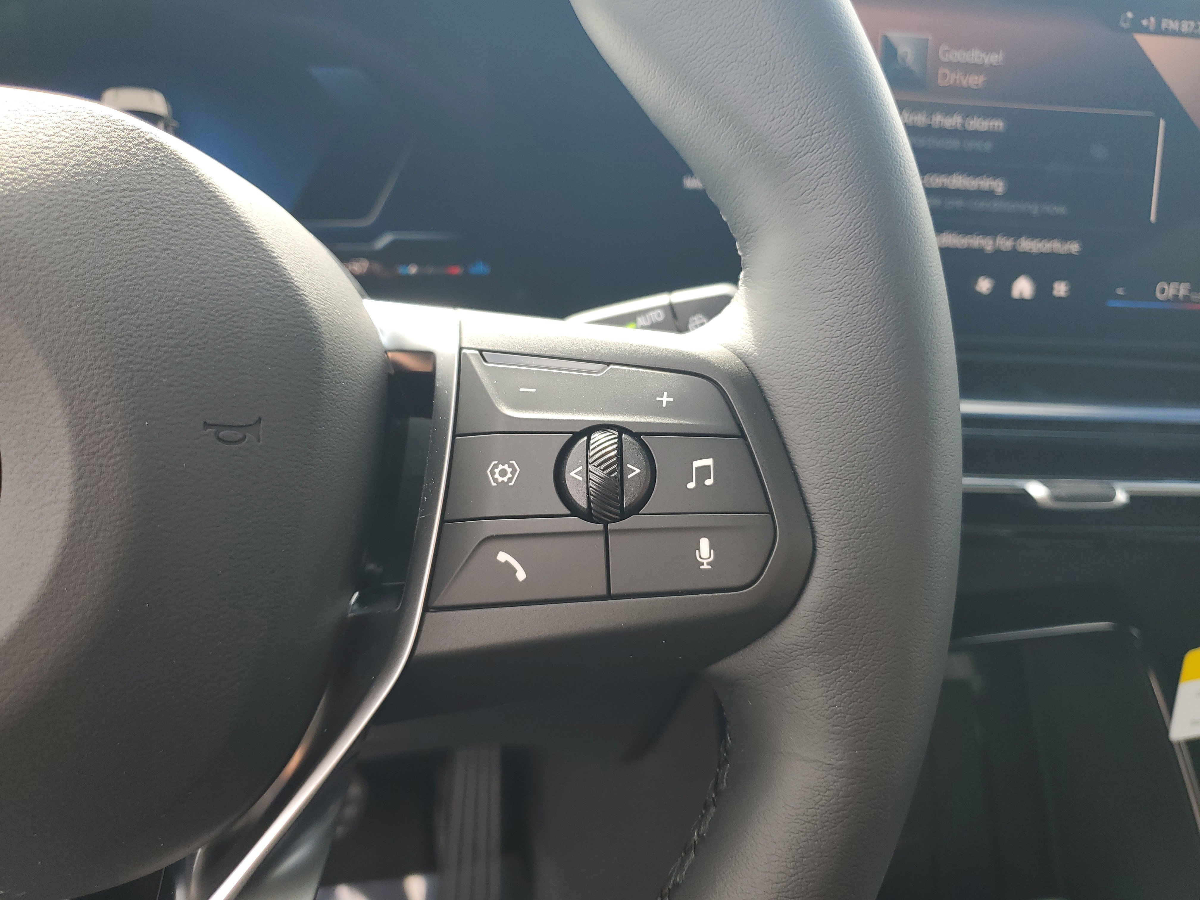 New 2026 BMW X1 xDrive28i w/ Technology Package image 31