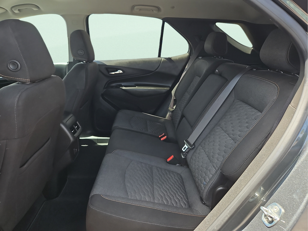 Used 2021 Chevrolet Equinox LT FWD image 10