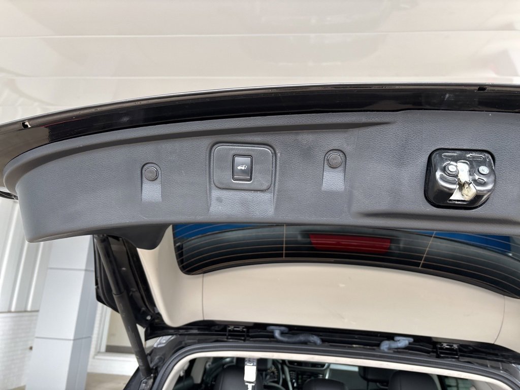 Used 2019 Nissan Murano Platinum image 28