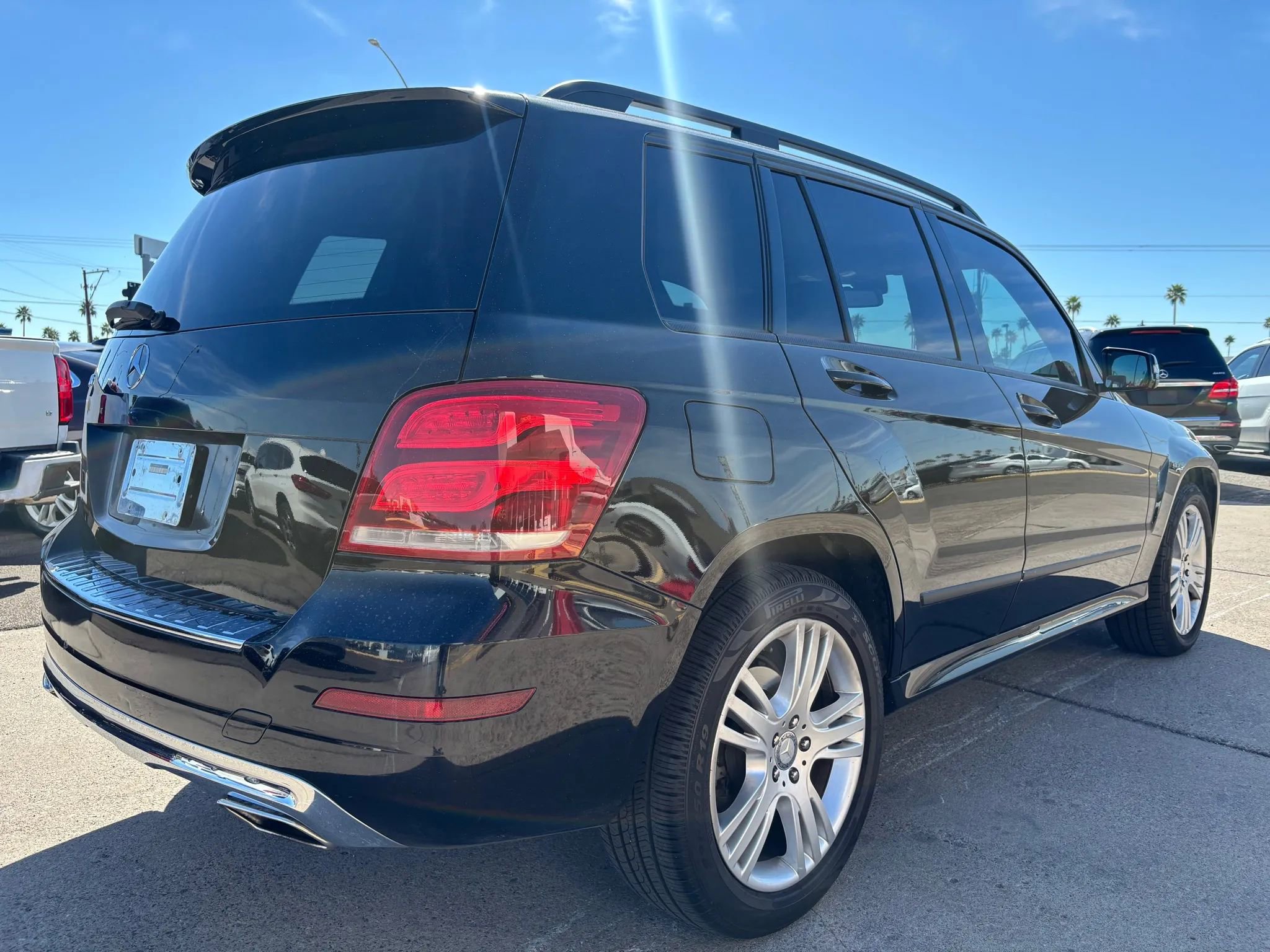 Used 2015 Mercedes-Benz GLK 350 GLK 350 Sport Utility 4D image 5