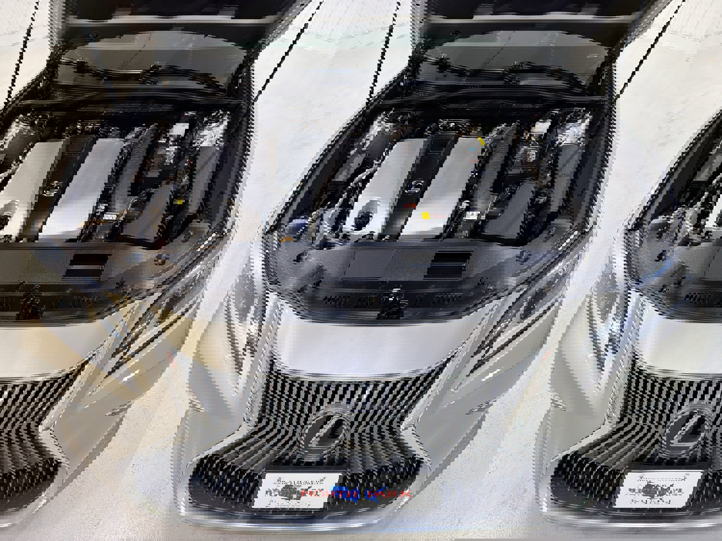 Used 2019 Lexus ES 350 w/ Ultra Luxury Package image 31