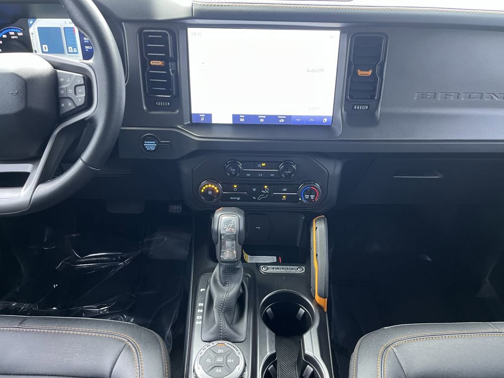 Certified 2024 Ford Bronco Badlands AWD/4WD image 16