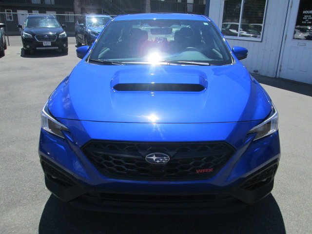Used 2025 Subaru WRX Limited AWD/4WD image 2