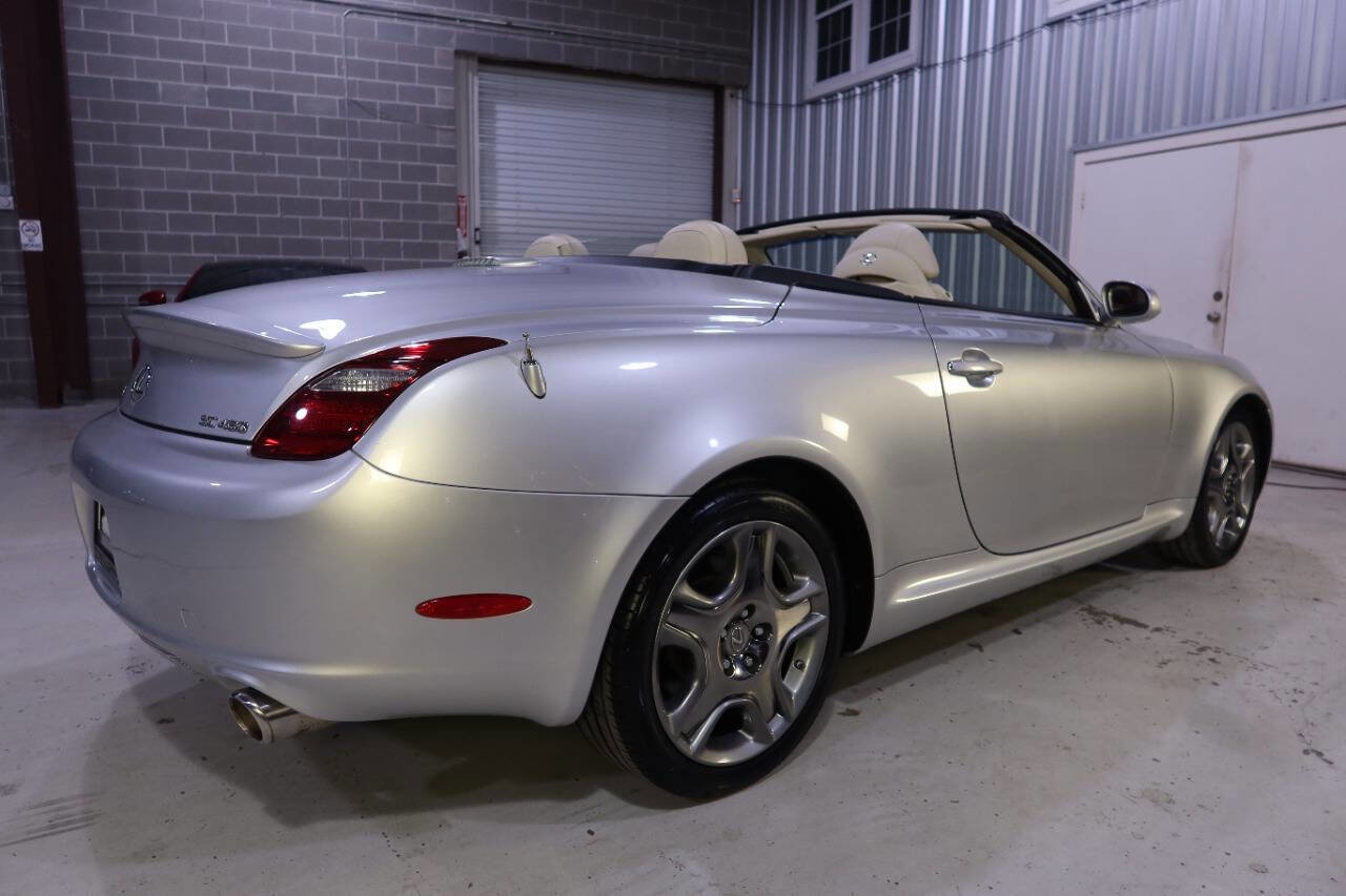Used 2008 Lexus SC 430 Convertible image 5