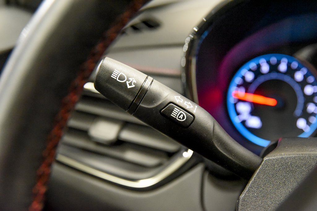 Used 2023 Chevrolet Equinox RS image 24