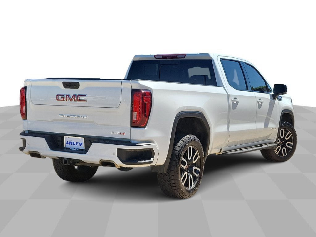 Used 2025 GMC Sierra 1500 AT4 w/ AT4 Premium Package AWD/4WD image 8