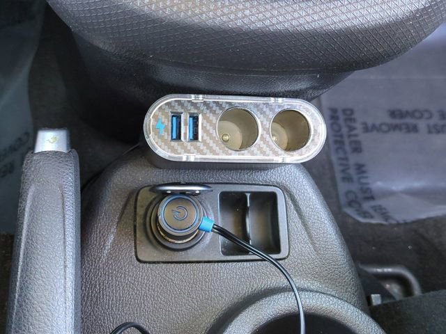 Used 2015 Ford Transit Connect XLT image 20