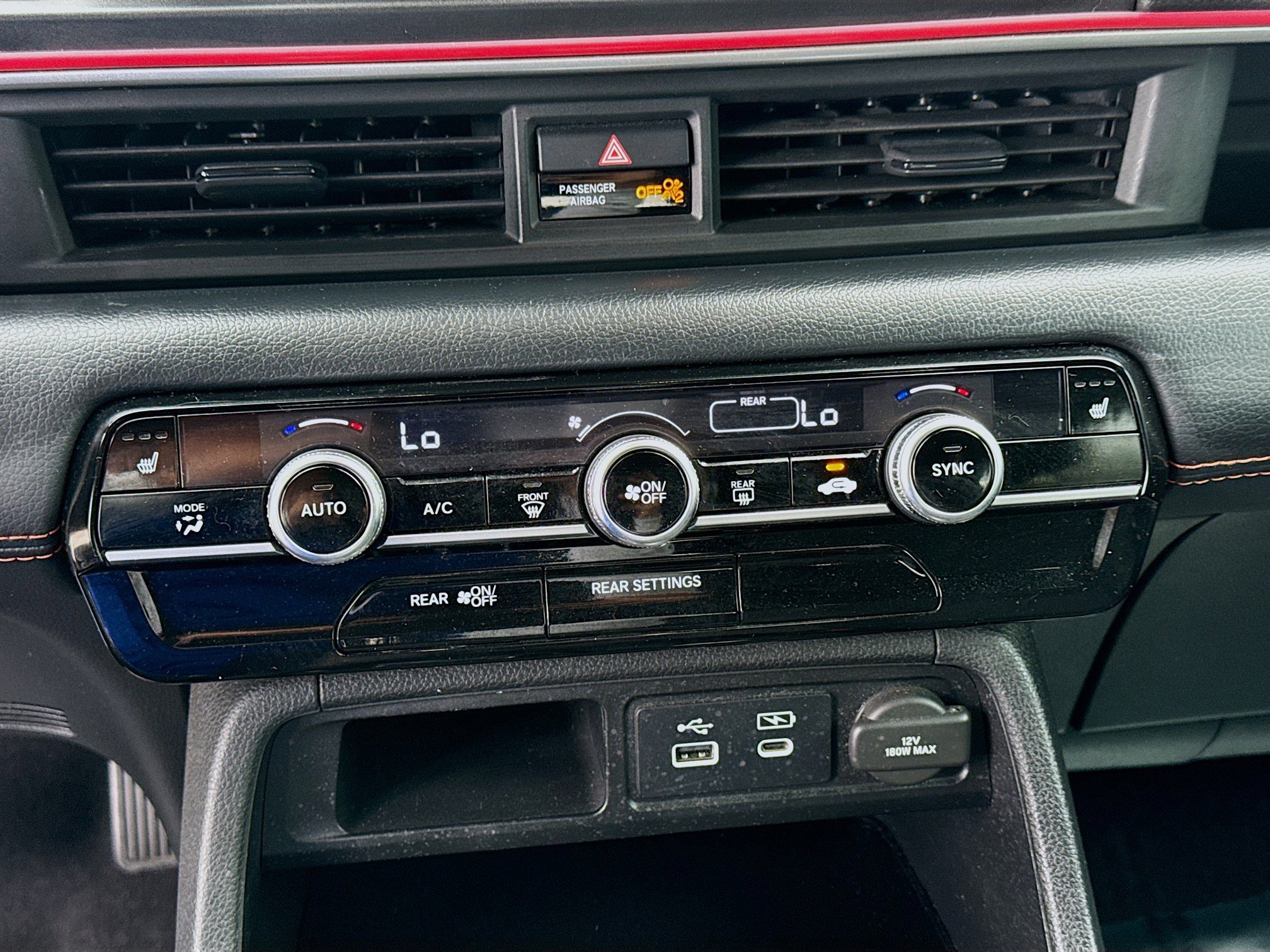 Used 2023 Honda Pilot Sport image 14