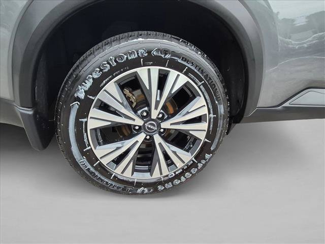 Used 2023 Nissan Rogue SV FWD image 23