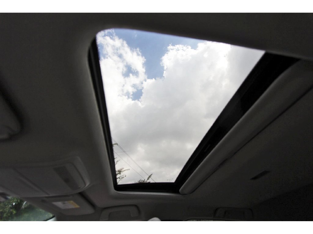 Used 2021 MAZDA CX-30 FWD 2.5 S w/ Premium Package image 23