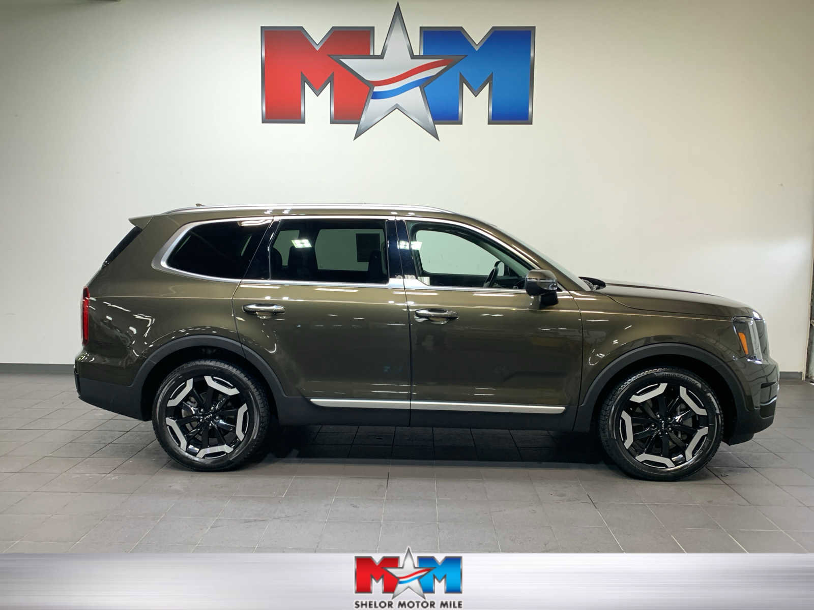 Used 2024 Kia Telluride S w/ S Sunroof Package image 1