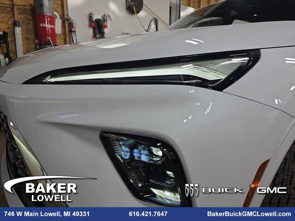 New 2026 Buick Enclave Avenir w/ Super Cruise Package image 34