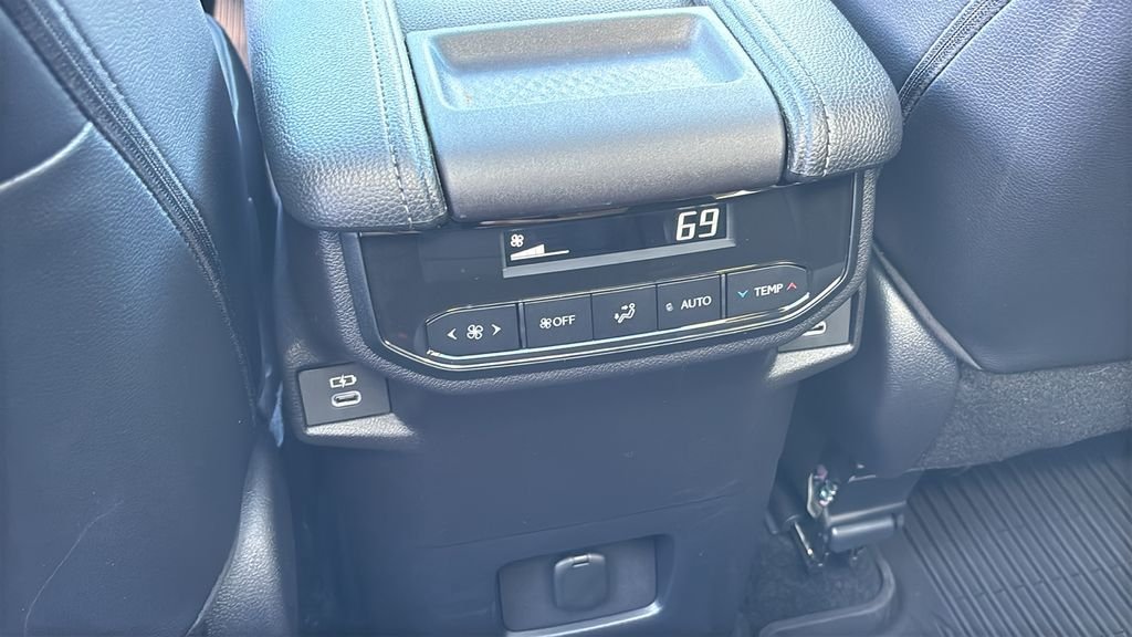 New 2026 Toyota Grand Highlander AWD image 5