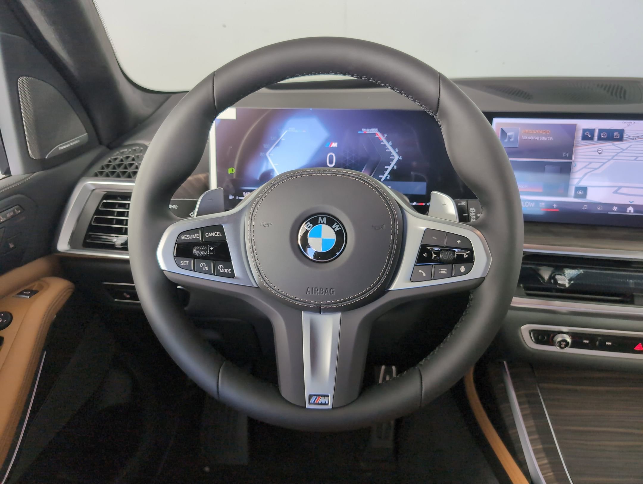 New 2026 BMW X7 xDrive40i w/ M Sport Package image 13