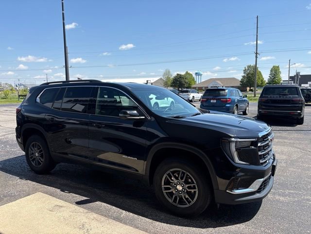 Used 2025 GMC Acadia Elevation FWD image 7