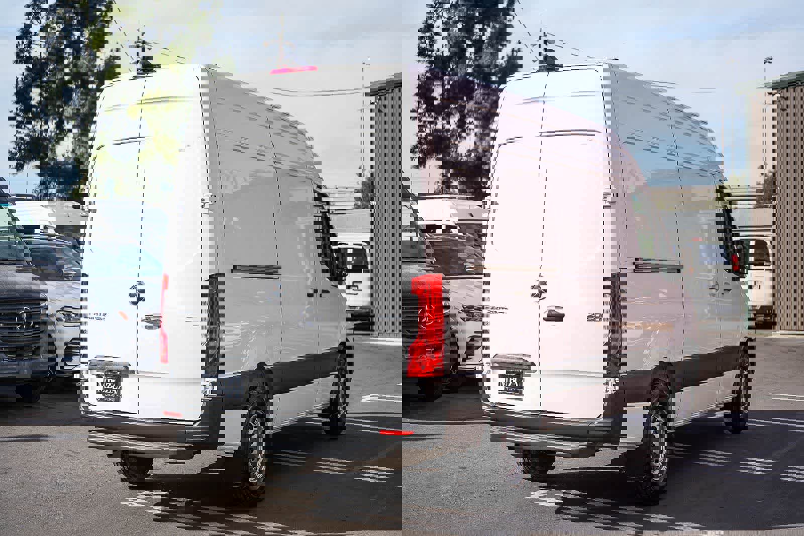 Used 2023 Mercedes-Benz Sprinter 2500 image 6