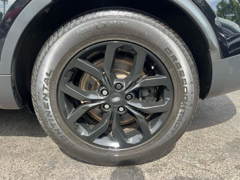 Used 2018 Land Rover Discovery SE AWD/4WD image 32