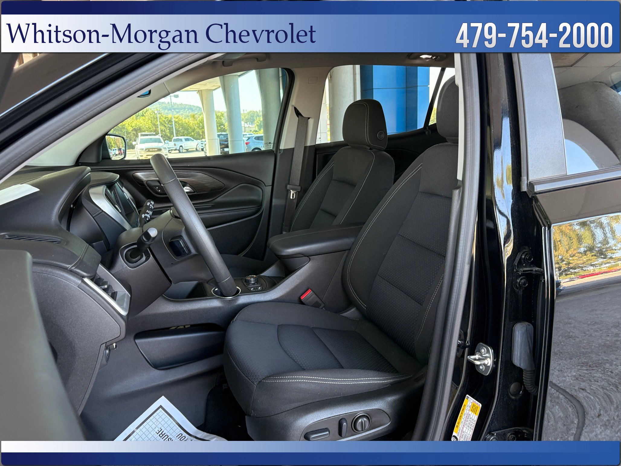 Used 2024 GMC Terrain SLE w/ Driver Convenience Package AWD/4WD image 9