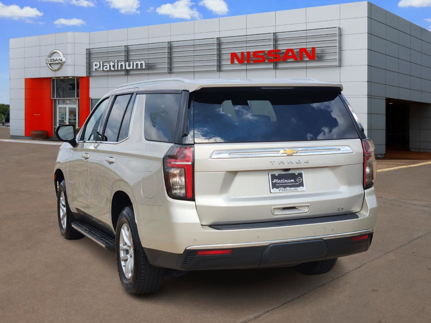 Used 2023 Chevrolet Tahoe LT image 5