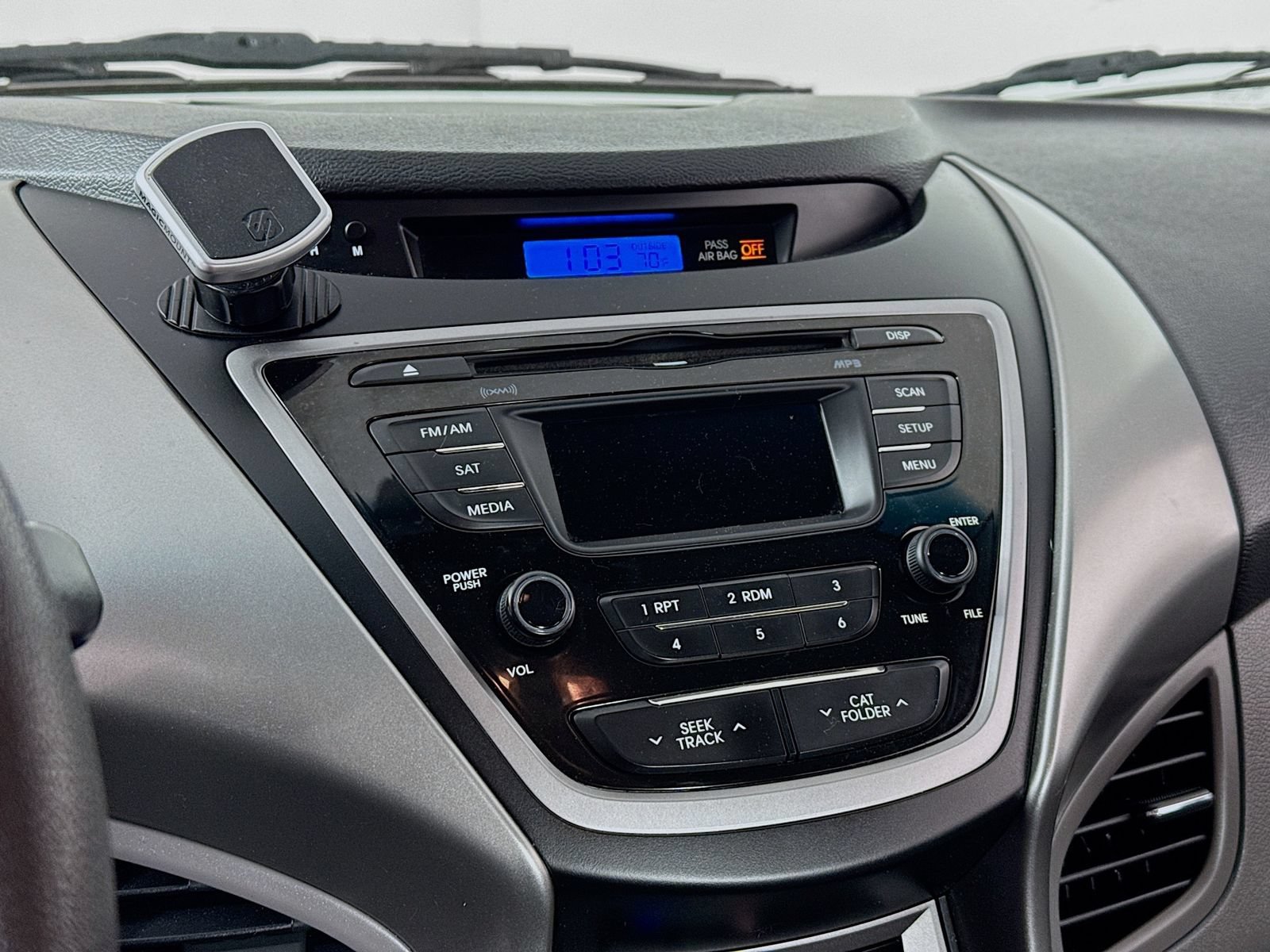 Used 2013 Hyundai Elantra GLS FWD image 13