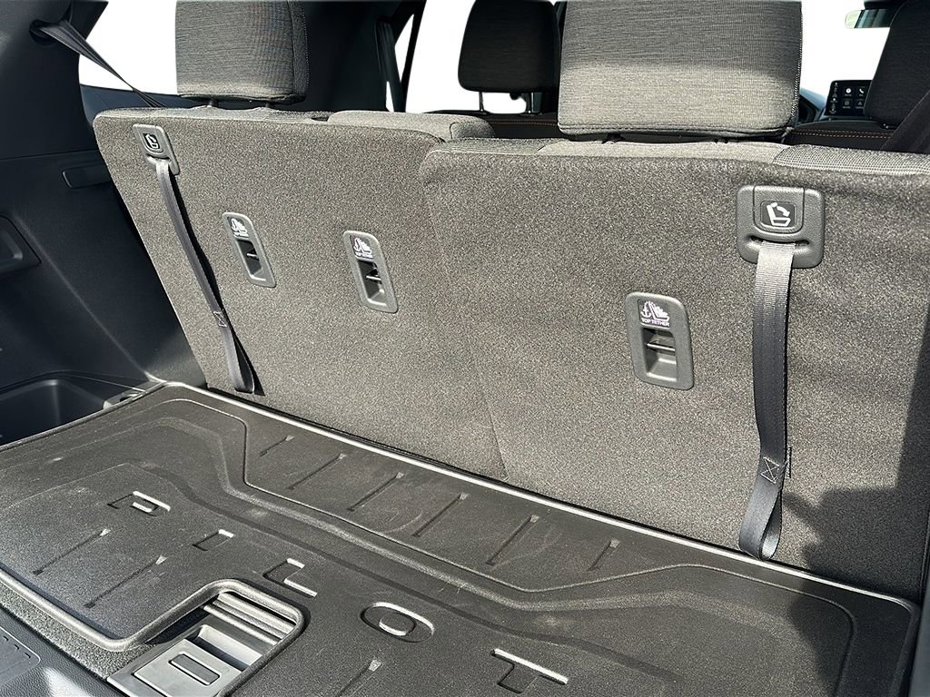New 2026 Honda Pilot Sport image 25