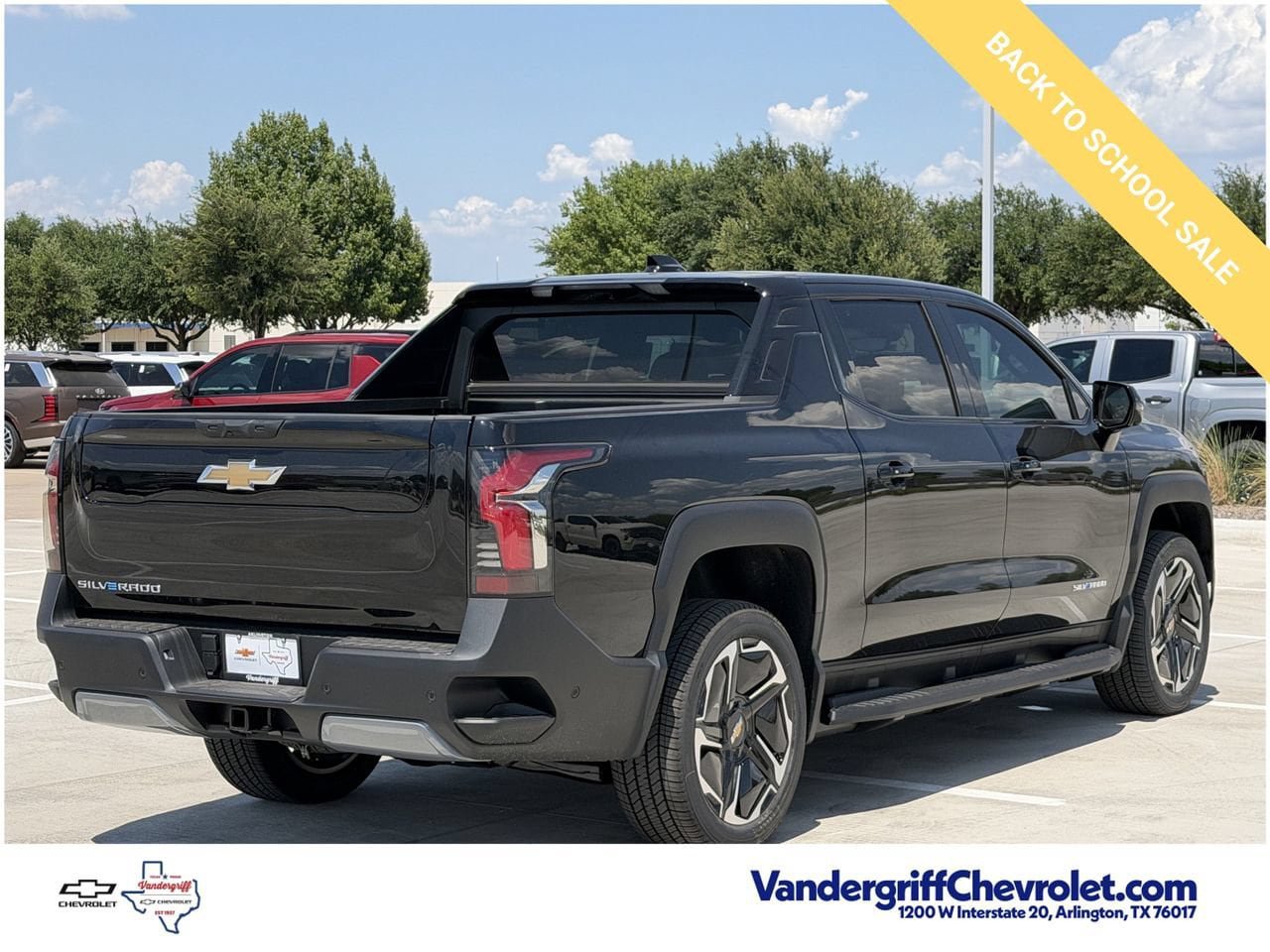 New 2026 Chevrolet Silverado EV LT w/ Premium Package AWD/4WD image 4