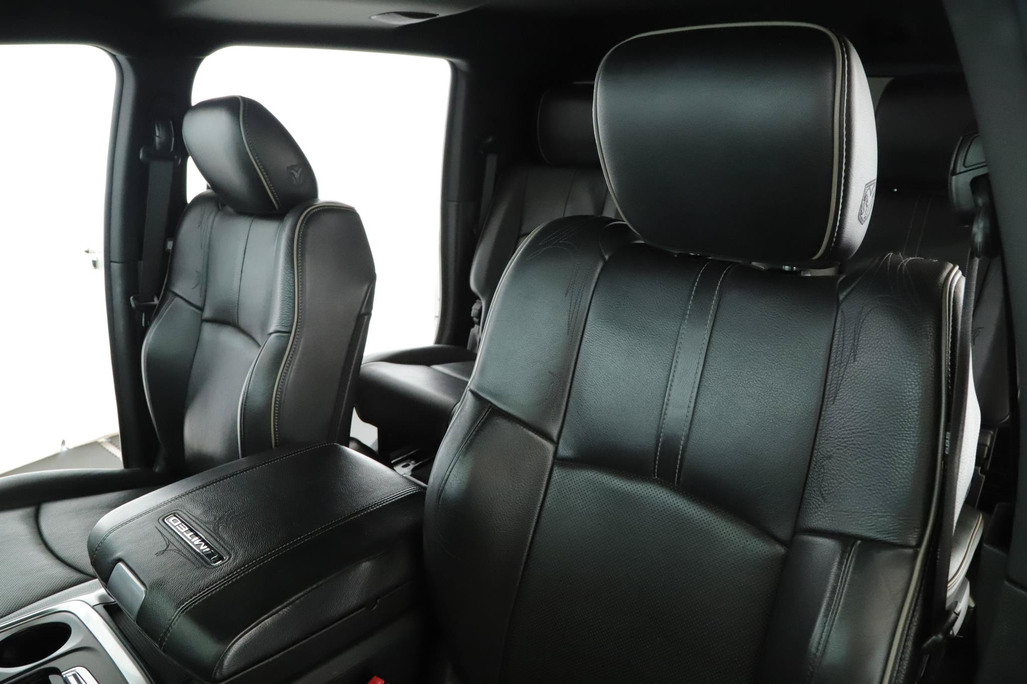 Used 2018 RAM 2500 Limited AWD/4WD image 4