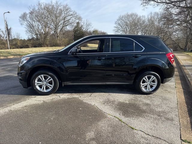 Used 2017 Chevrolet Equinox LS image 4