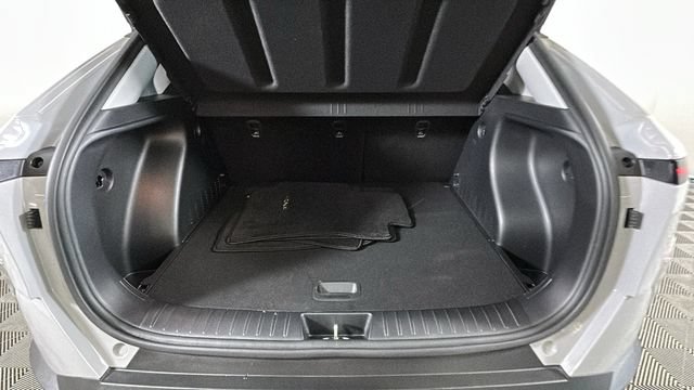 Certified 2025 Hyundai Kona SEL FWD image 28