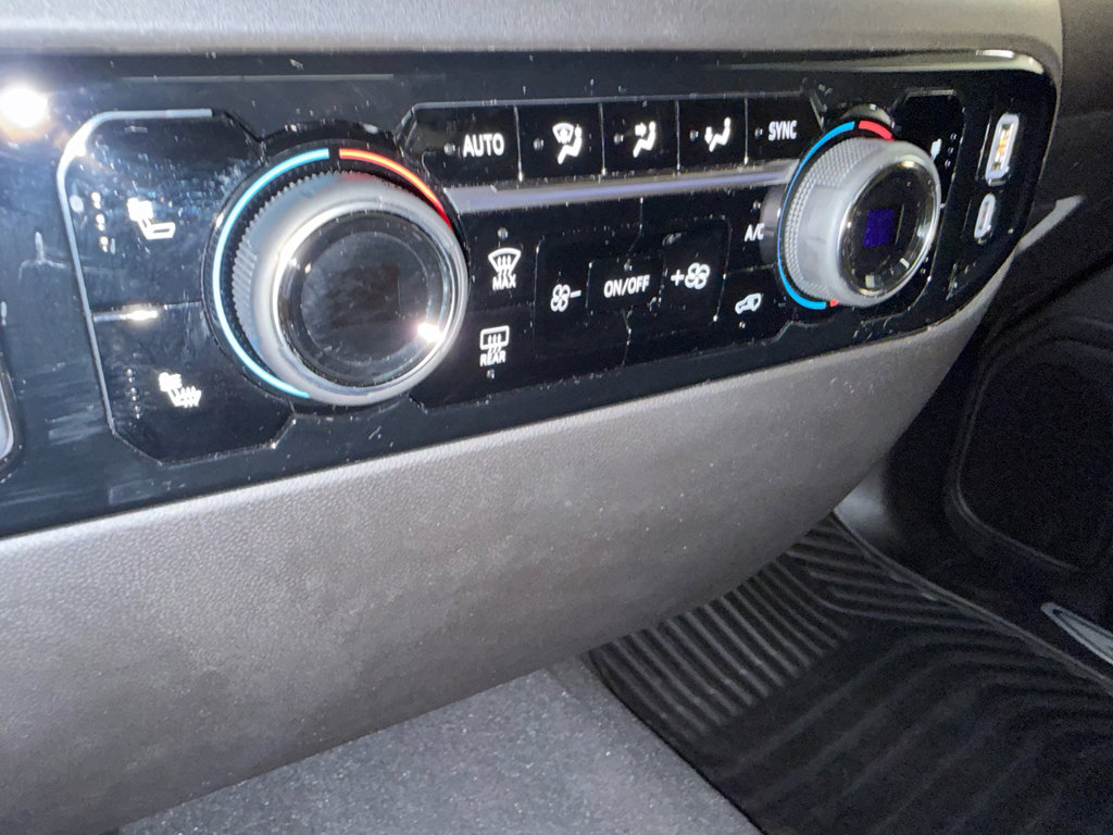 Certified 2024 Chevrolet Silverado 2500 LT w/ Convenience Package AWD/4WD image 29
