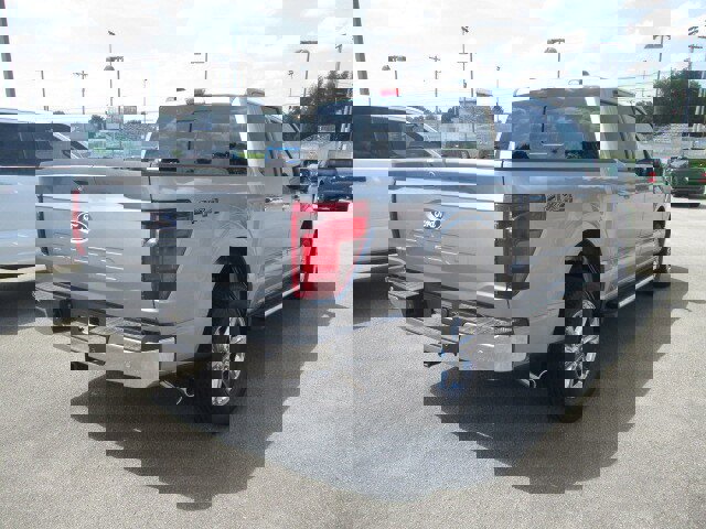 New 2025 Ford F150 XLT w/ Equipment Group 302A MID image 5