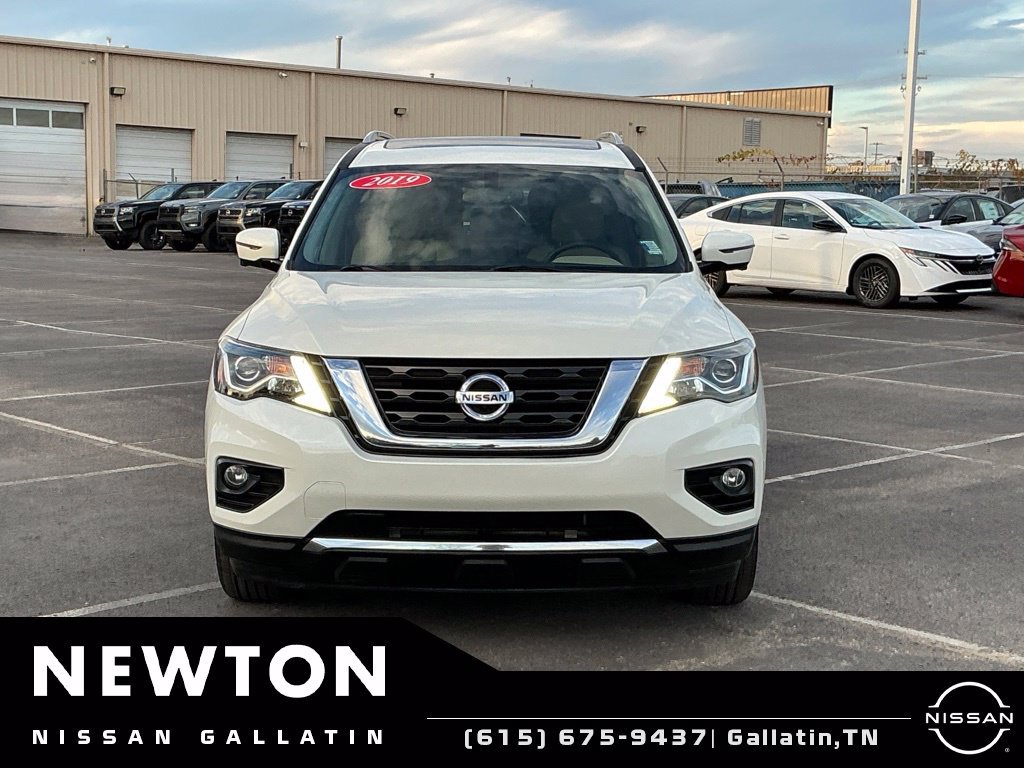 Used 2019 Nissan Pathfinder Platinum FWD image 27