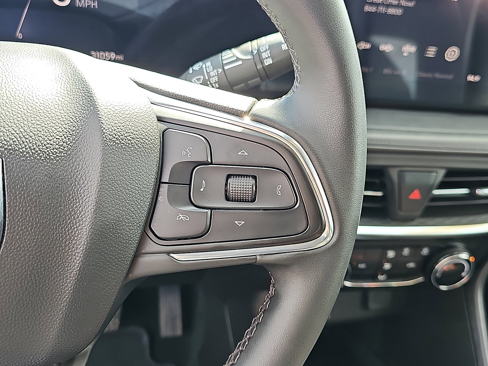 Used 2024 Buick Encore GX Sport Touring image 22